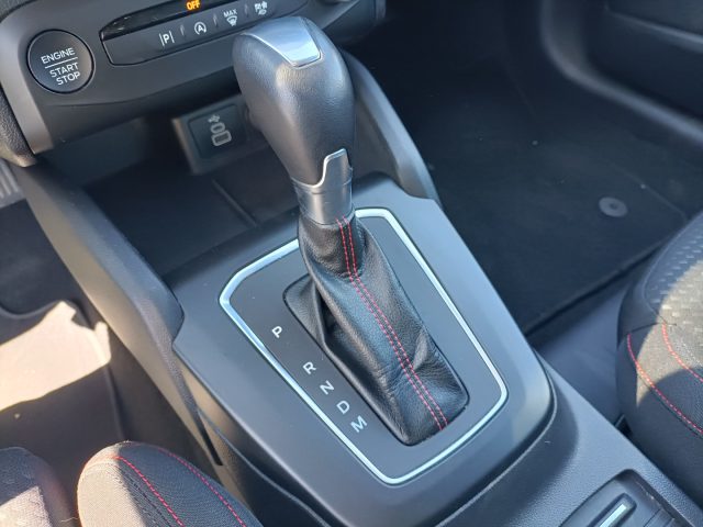 Ford Focus 1.0 EcoBoost Hybrid 155 CV Powershift SW ST-line - foto 2 di 4