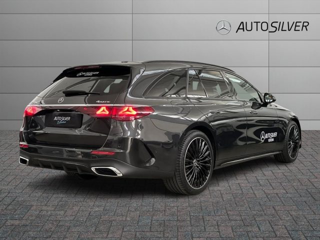 Mercedes-Benz E 220 d Mild hybrid 4Matic AMG Line Premium - foto 2 di 4