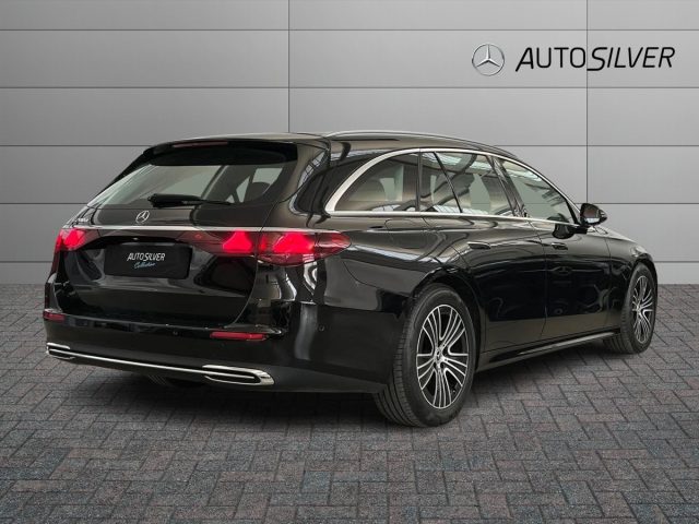 Mercedes-Benz E 200 d Mild hybrid S.W. Advanced - foto 2 di 4