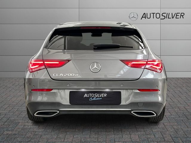 Mercedes-Benz CLA 200 d Automatic Shooting Brake Sport - foto 4 di 4