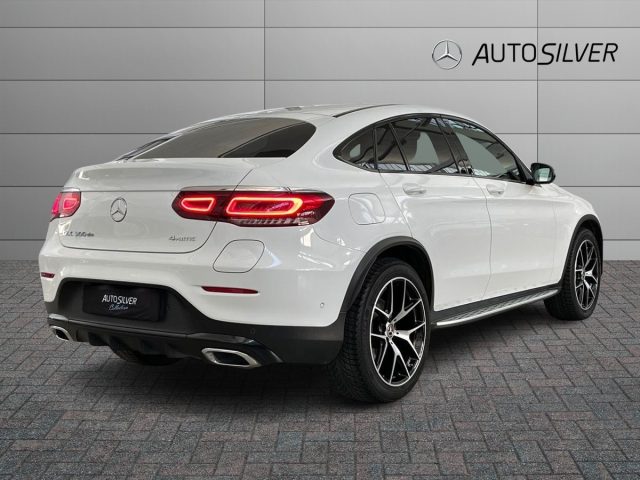 Mercedes-Benz GLC 300 de 4Matic Plug-in hybrid Coup� Premium - foto 2 di 4