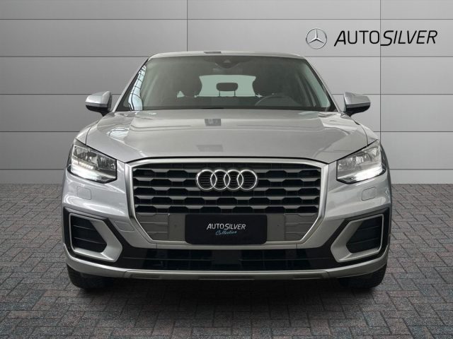 Audi Q2 30 TFSI Business - foto 3 di 4