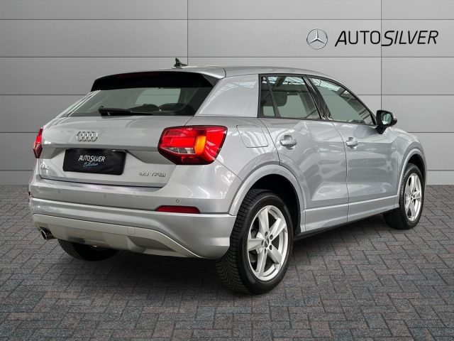 Audi Q2 30 TFSI Business - foto 2 di 4