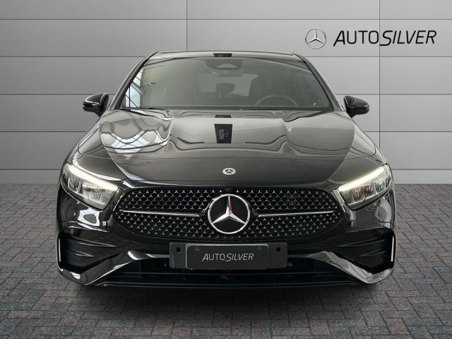 Mercedes-Benz A 180 d Automatic AMG Line Advanced Plus - foto 3 di 4