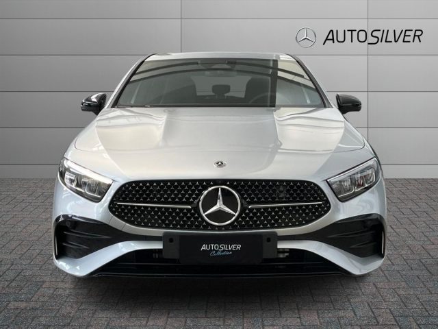 Mercedes-Benz A 180 d Automatic AMG Line Advanced Plus - foto 3 di 4