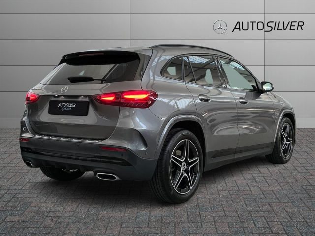 Mercedes-Benz GLA 200 d Automatic AMG Line Advanced Plus - foto 2 di 4