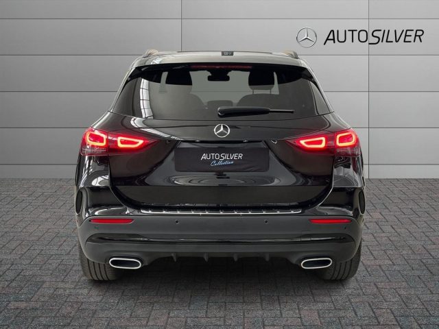 Mercedes-Benz GLA 200 d Automatic Premium - foto 4 di 4