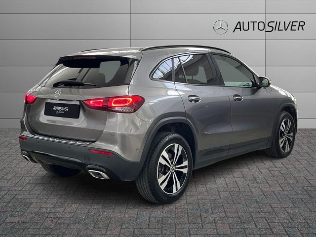 Mercedes-Benz GLA 200 d Automatic Sport Plus - foto 2 di 4