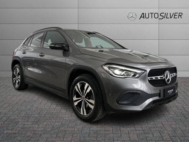 Mercedes-Benz GLA 200 d Automatic Sport Plus usato a VERONA