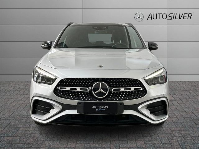 Mercedes-Benz GLA 200 d Automatic AMG Line Advanced Plus - foto 3 di 4