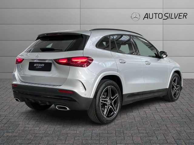 Mercedes-Benz GLA 200 d Automatic AMG Line Advanced Plus - foto 2 di 4