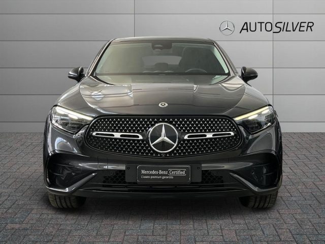 Mercedes-Benz GLC 300 de 4Matic Plug-in hybrid Coupé AMG Line Advanced - foto 3 di 4