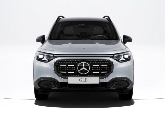 Mercedes-Benz GLB 200 4matic HEV AMG Line Advanced Plus - foto 3 di 4