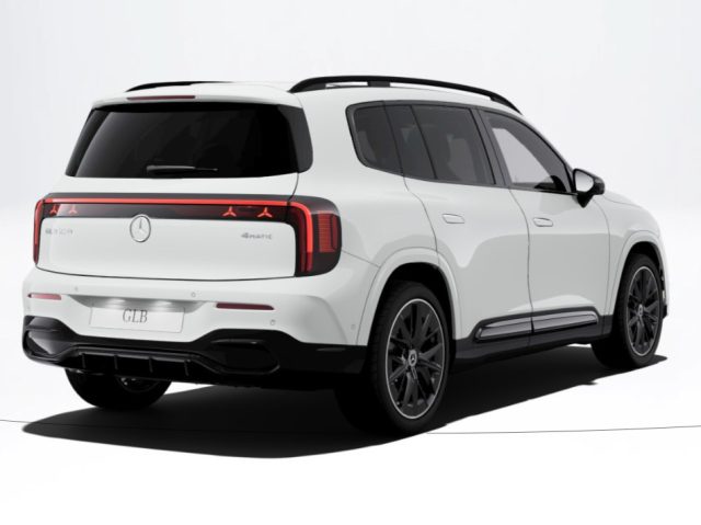 Mercedes-Benz GLB 220 4matic HEV AMG Line Advanced Plus - foto 2 di 4