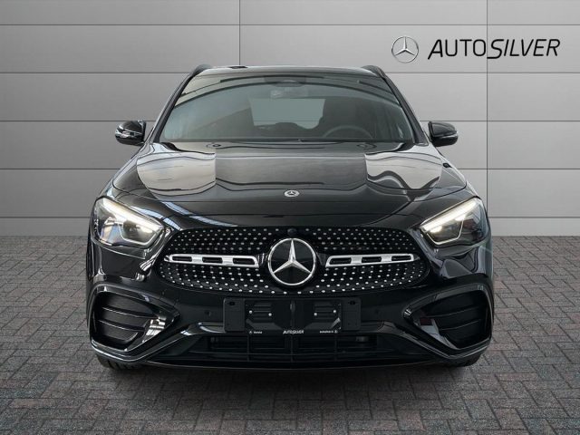Mercedes-Benz GLA 200 d Automatic AMG Line Advanced Plus - foto 3 di 4