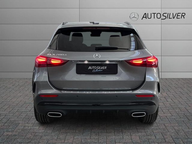 Mercedes-Benz GLA 200 d Automatic AMG Line Advanced Plus - foto 4 di 4