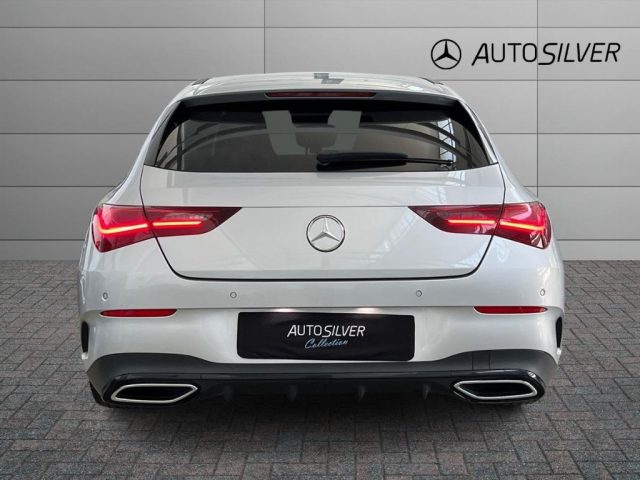 Mercedes-Benz CLA 200 d Automatic Shooting Brake AMG Line Premium - foto 4 di 4