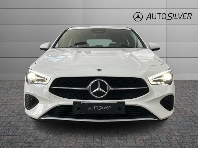 Mercedes-Benz CLA 180 d Automatic Shooting Brake Advanced - foto 3 di 4