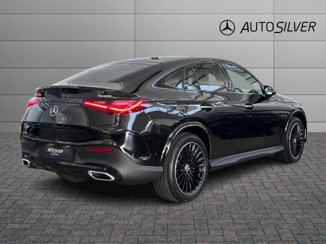 Mercedes-Benz GLC 220 d 4Matic Mild hybrid Coupé AMG Line Advanced - foto 4 di 4