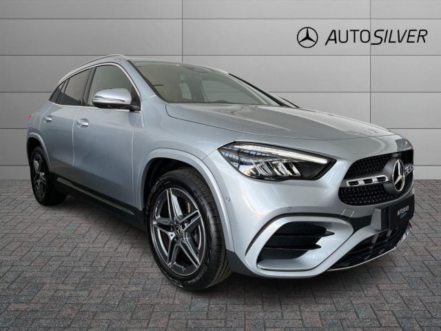 Mercedes-Benz GLA 250 e hybrid EQ AMG Line Premium usato a VERONA