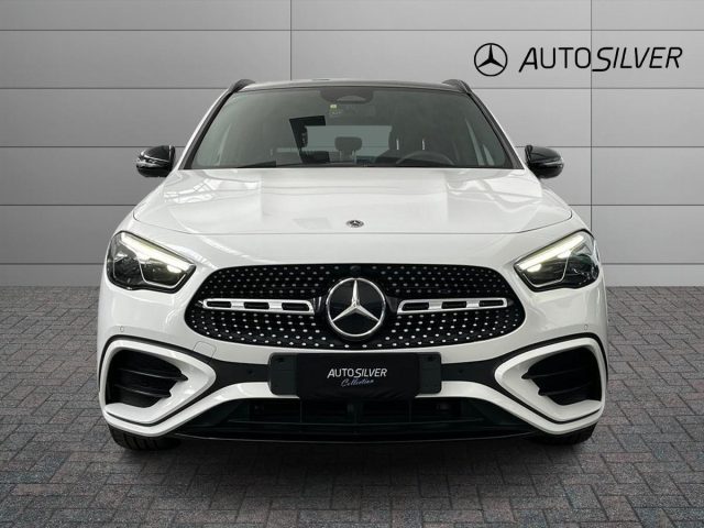 Mercedes-Benz GLA 200 d Automatic AMG Line Advanced Plus - foto 3 di 4