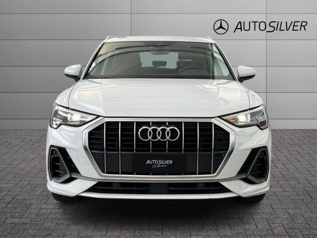 Audi Q3 35 TDI S tronic S line edition - foto 2 di 17