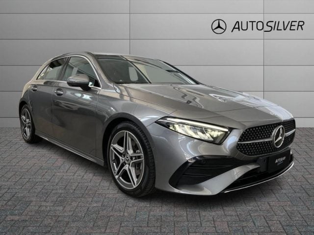 Mercedes-Benz A 180 d Automatic AMG Line Advanced Plus Auto, del 2024, 44.568 km, in vendita a Verona (VR)