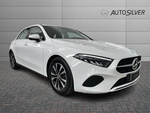 Mercedes-Benz A 180 d Automatic Advanced, del 2025, 30.375 km, in vendita a Verona (VR)