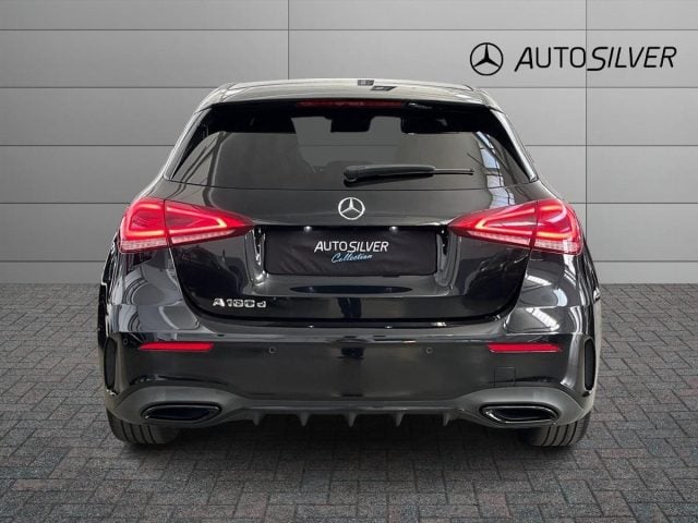 Mercedes-Benz A 180 d Automatic Premium Night Edition - foto 4 di 4