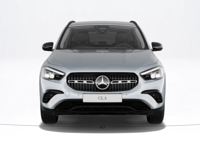 Mercedes-Benz GLA 200 d Progressive Advanced Plus - foto 3 di 4