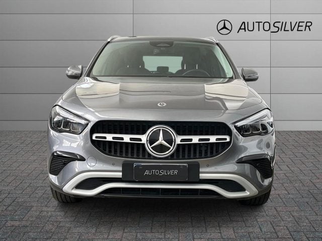 Mercedes-Benz GLA 180 d Automatic Progressive Advanced auto - foto 3 di 4