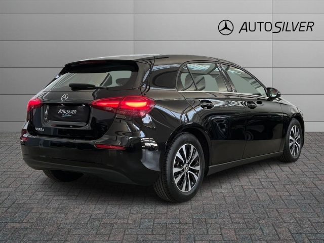 Mercedes-Benz A 180 d Automatic Advanced - foto 2 di 4