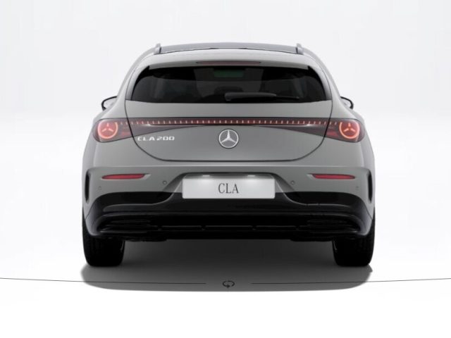 Mercedes-Benz CLA 200 Shooting Brake AMG Line Premium - foto 4 di 4