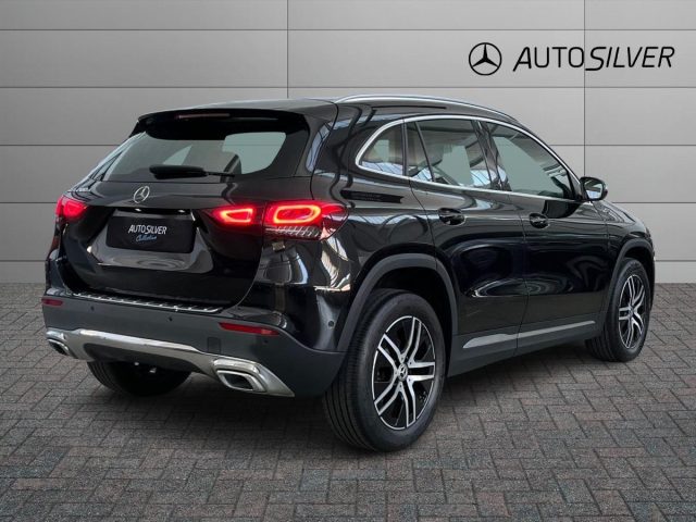 Mercedes-Benz GLA 200 d Automatic Sport Plus auto - foto 2 di 4