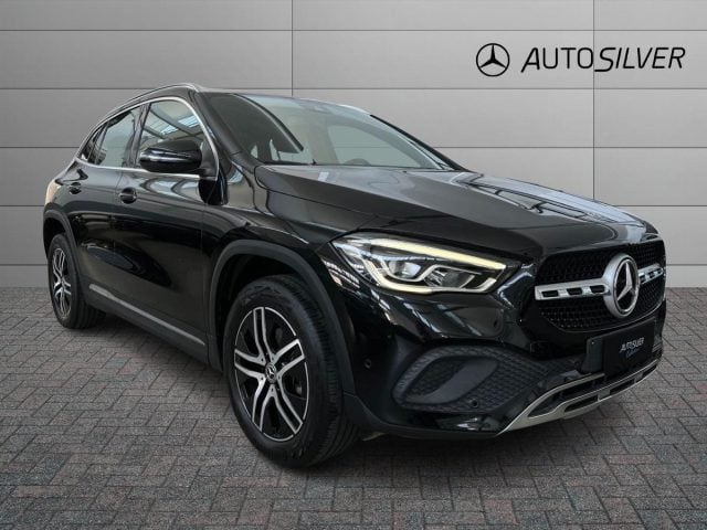 Mercedes-Benz GLA 200 d Automatic Sport Plus auto, del 2022, 85.878 km, in vendita a Verona (VR)