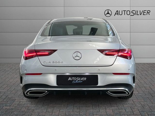 Mercedes-Benz CLA 200 d Automatic Coupé AMG Line Advanced Plus - foto 4 di 4