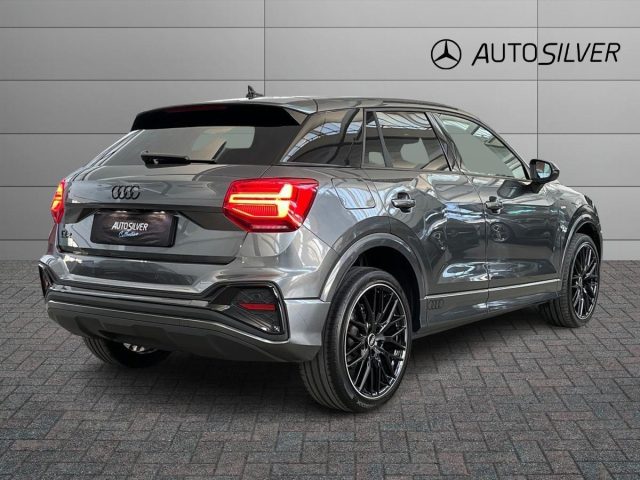 Audi Q2 35 TDI Identity Black s-tronic - foto 2 di 4