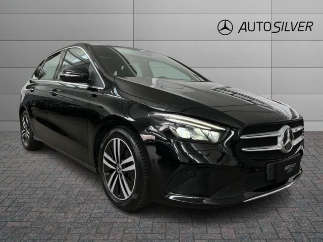 Mercedes-Benz B 180 d Automatic Sport Plus, del 2022, 59.197 km, in vendita a Verona (VR)