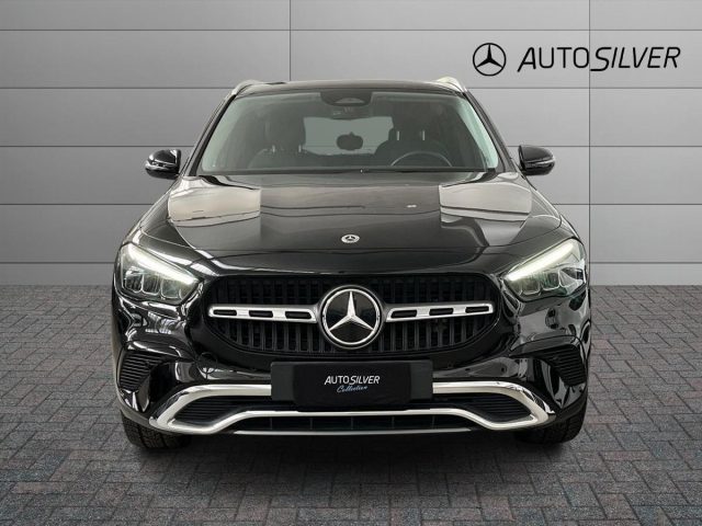 Mercedes-Benz GLA 200 d Automatic Progressive Advanced Plus - foto 3 di 4