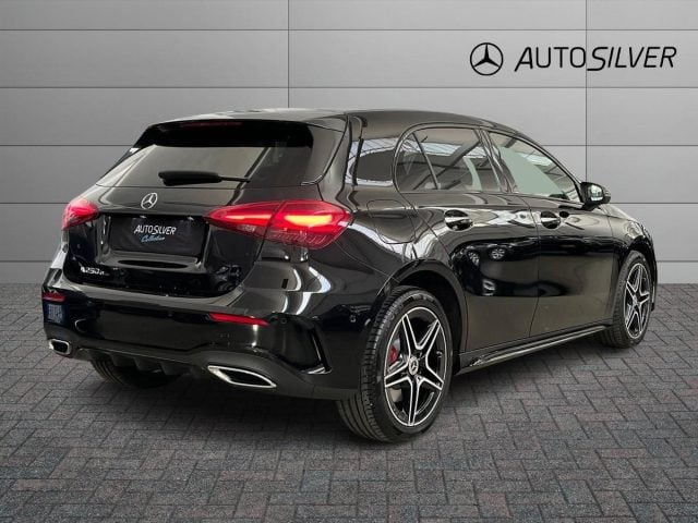 Mercedes-Benz A 250 e hybrid EQ AMG Line Advanced Plus - foto 2 di 4