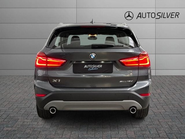BMW X1 sDrive18d Sport - foto 4 di 4