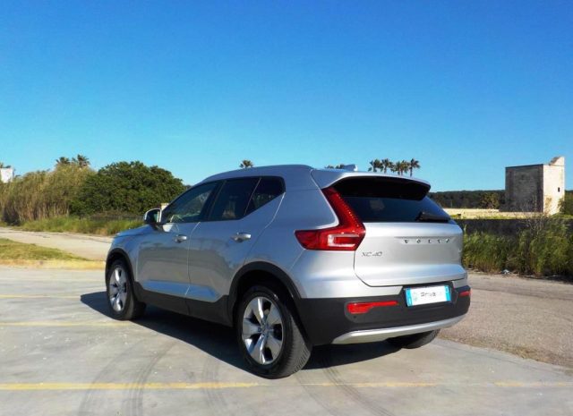 Volvo XC40 D4 AWD Geartronic usato a GALLIPOLI