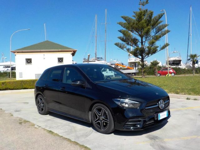 Mercedes-Benz B 180 d Automatic Premium usato a GALLIPOLI