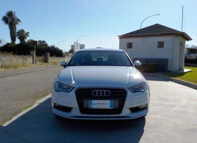 Audi A3 Sedan 1.6 TDI clean diesel Young - foto 2 di 4