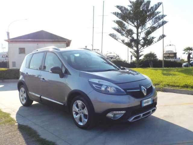 Renault Scenic Scénic XMod Cross 1.5 dCi 110CV Energy - foto 3 di 4