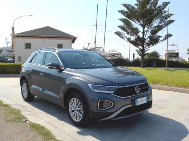 Volkswagen T-Roc 1.0 TSI Life - foto 3 di 4