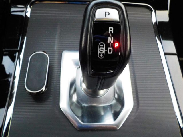 Land Rover Range Rover Evoque 2.0D I4 163 CV AWD Auto R-Dynamic usato a GALLIPOLI