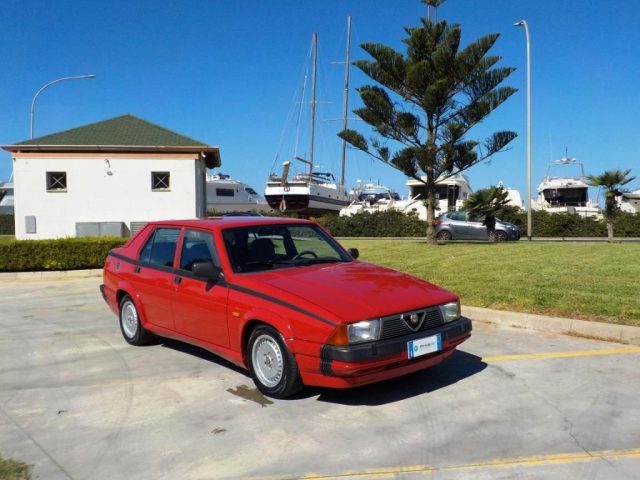 Alfa Romeo 75 1.8i turbo America - foto 3 di 4