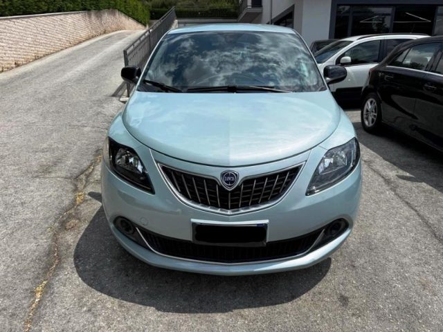 Lancia Ypsilon 1.2 69 CV 5 porte GPL Ecochic - foto 2 di 4