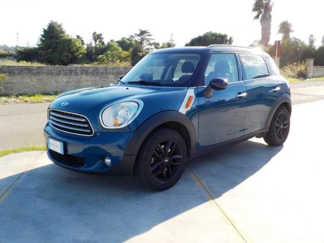 MINI Countryman Cooper - foto 2 di 4